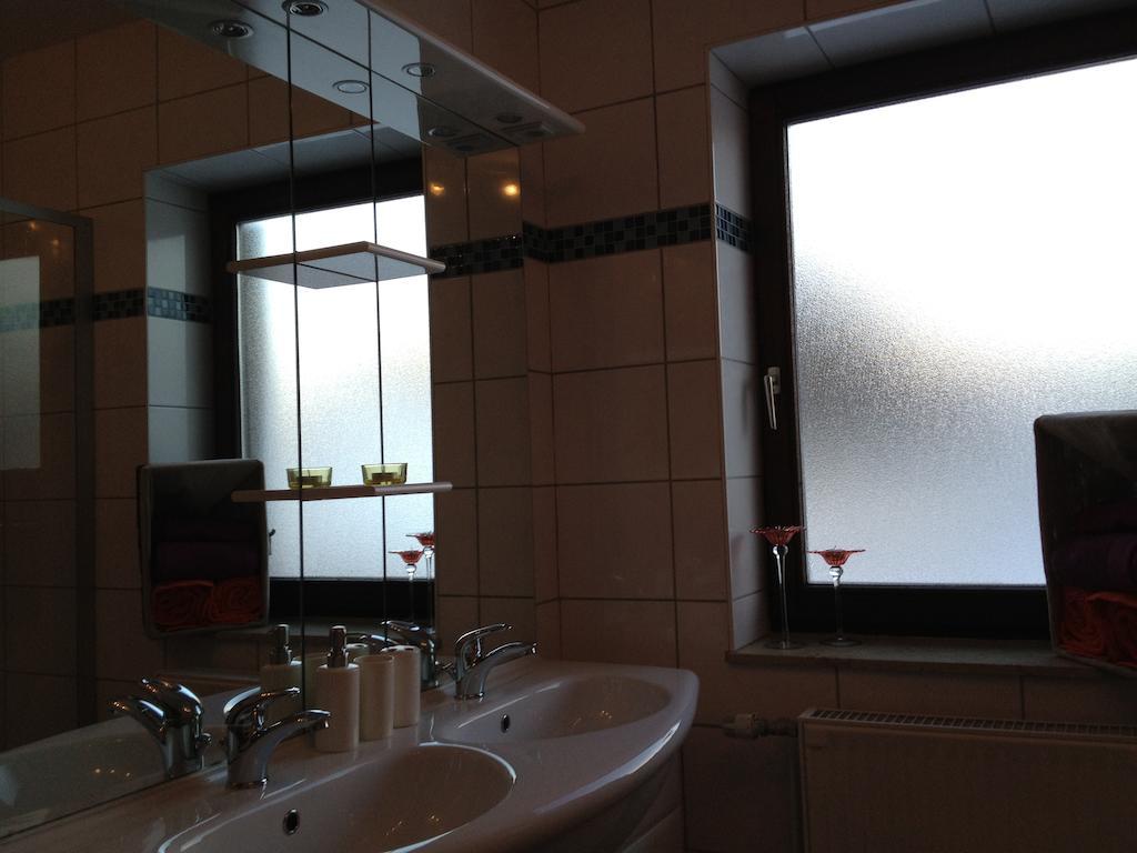 Haus Zur Therme 바트 미테른도르프 외부 사진