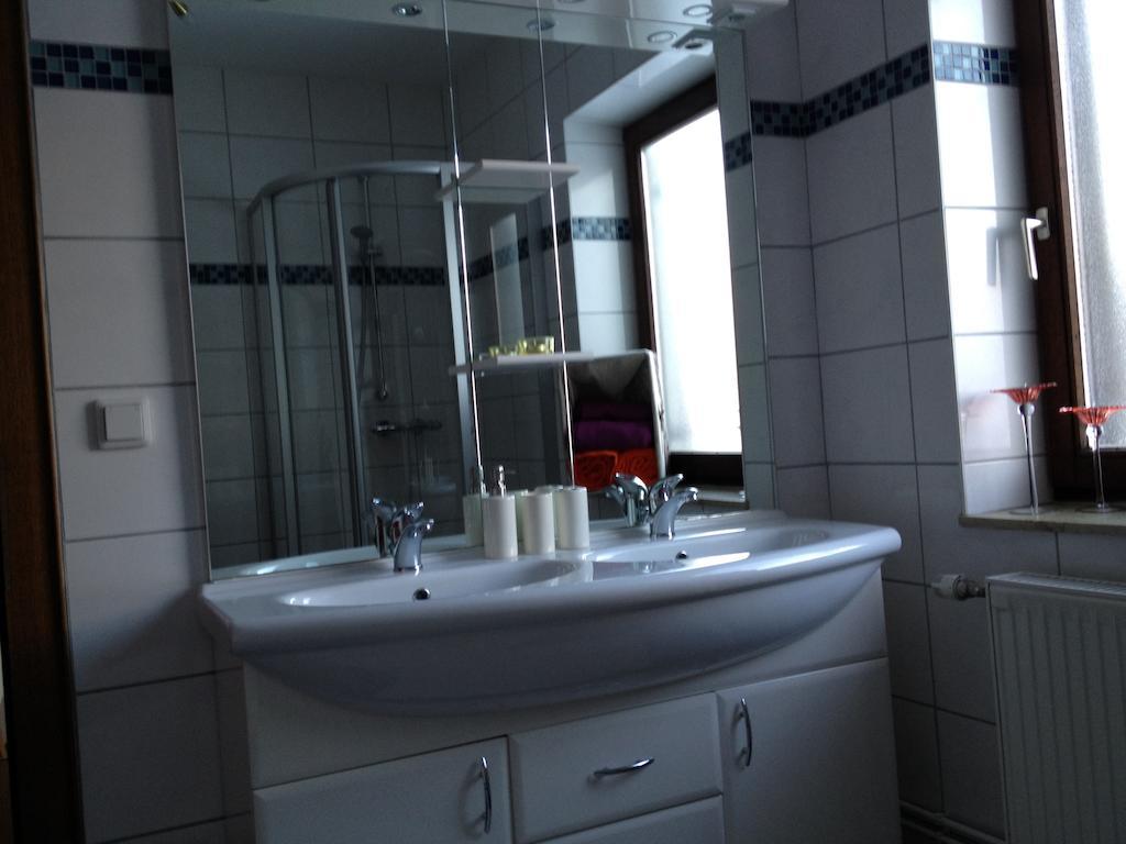 Haus Zur Therme 바트 미테른도르프 외부 사진